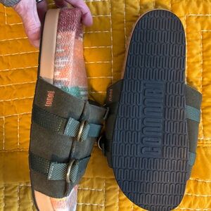 Commbi The Rhoads Slide Green Santa Fe plus extra terry insoles size 8 NWOB